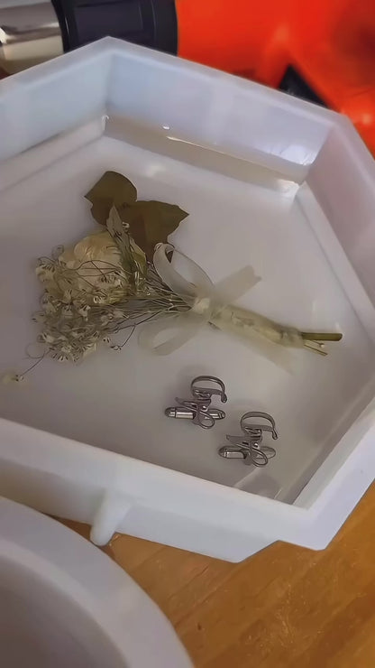 Resin Art Secrets: Step-by-Step with Wepoox